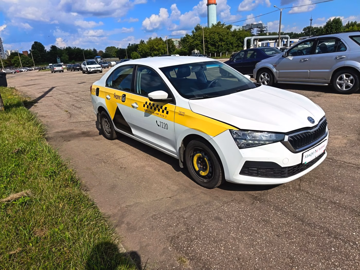 Skoda Rapid фото 8