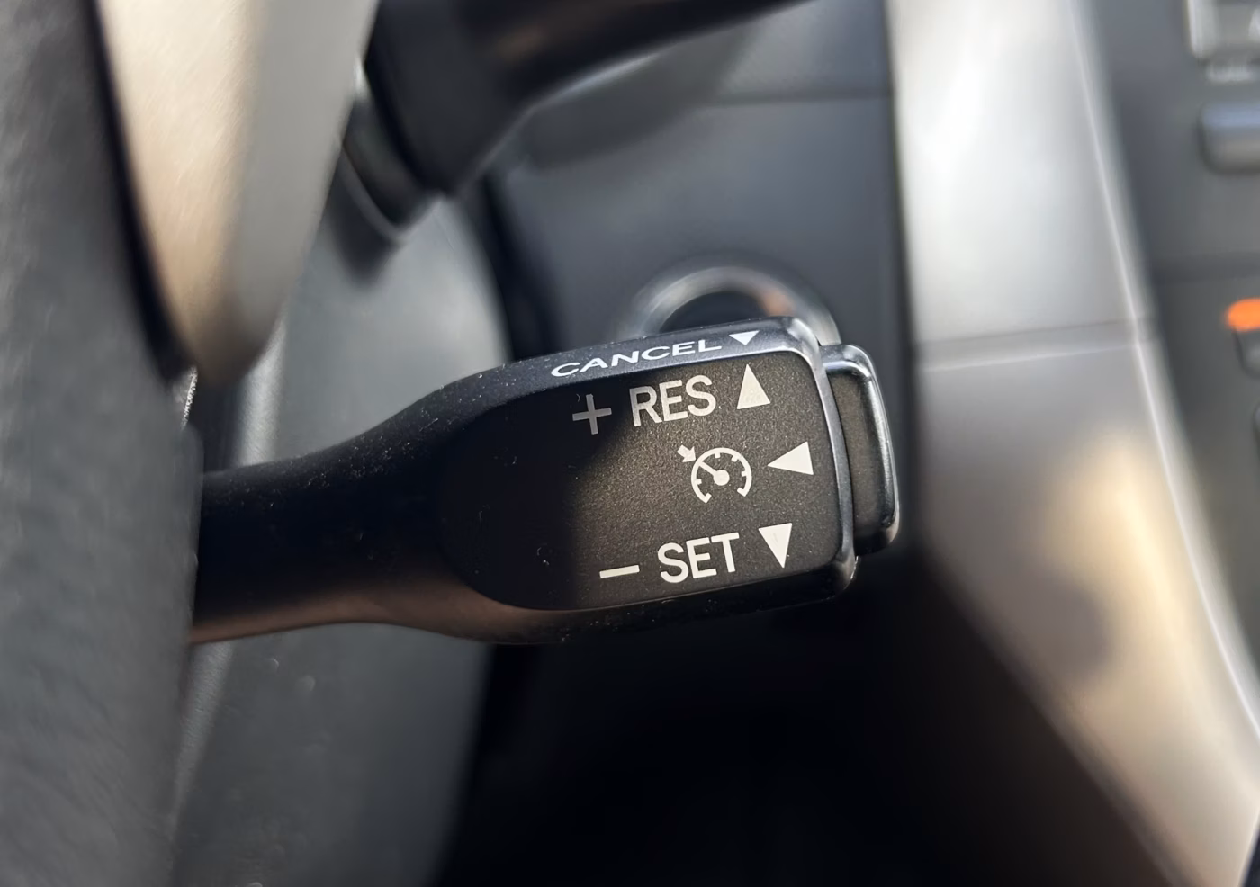Toyota Auris фото 19