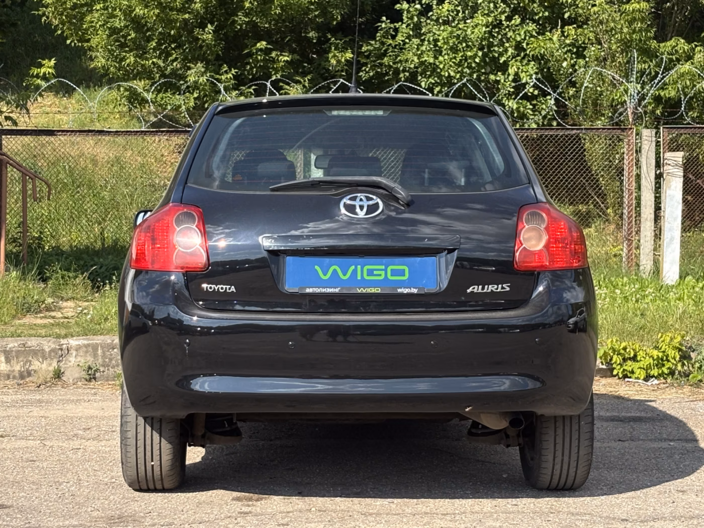 Toyota Auris фото 6