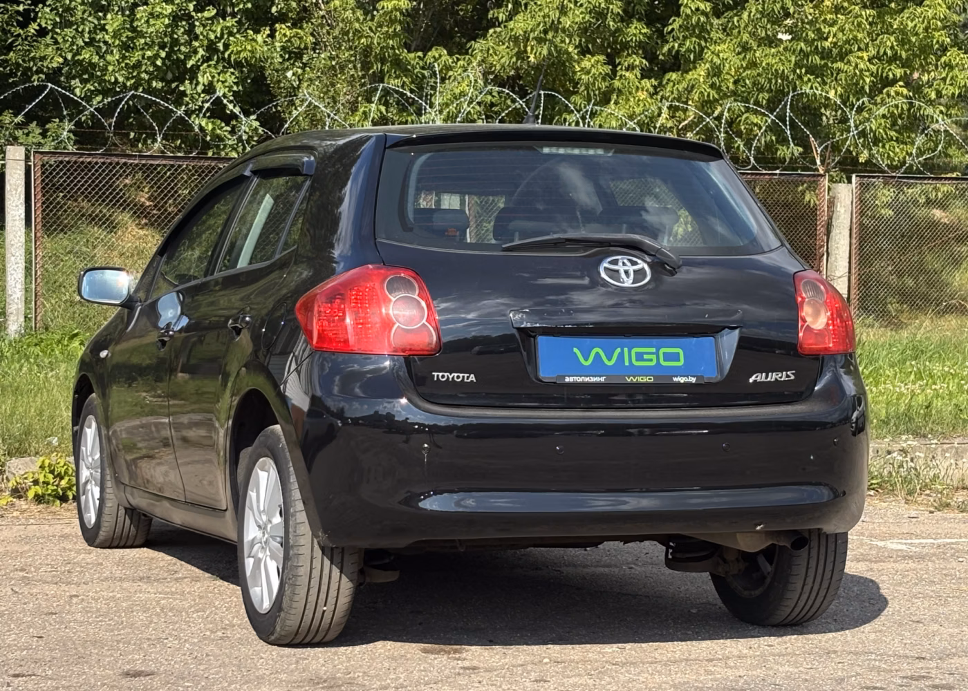 Toyota Auris фото 5