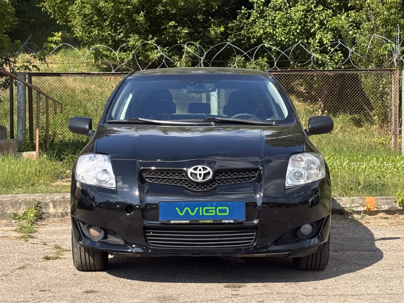 Toyota Auris фото 3