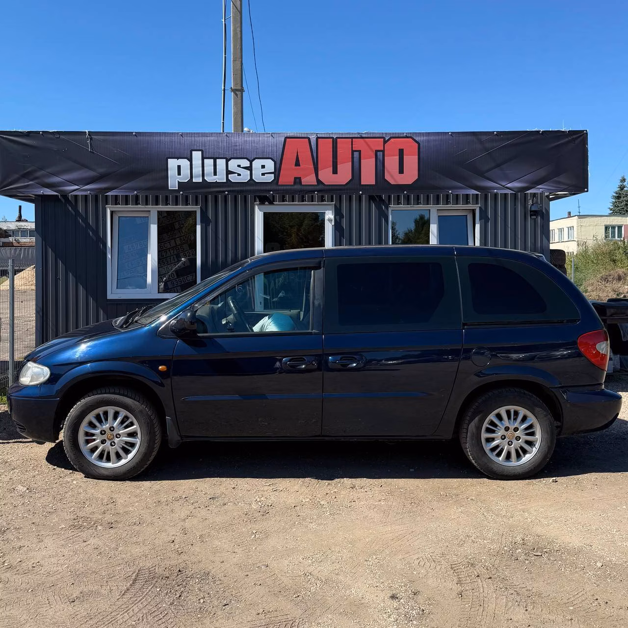 Chrysler Voyager фото 7