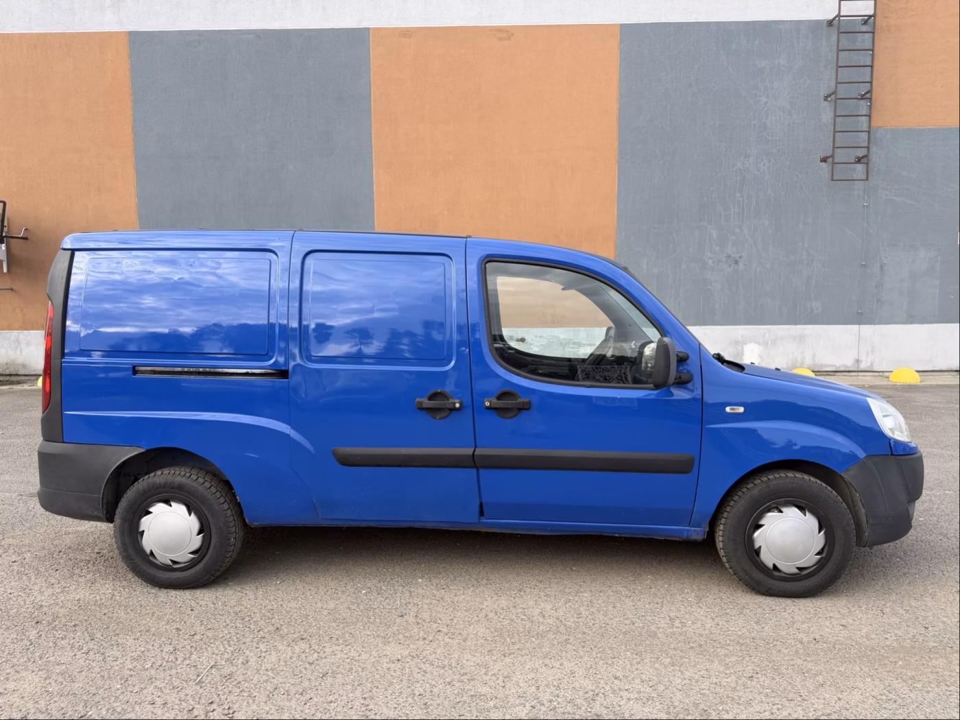 Fiat Doblo фото 4
