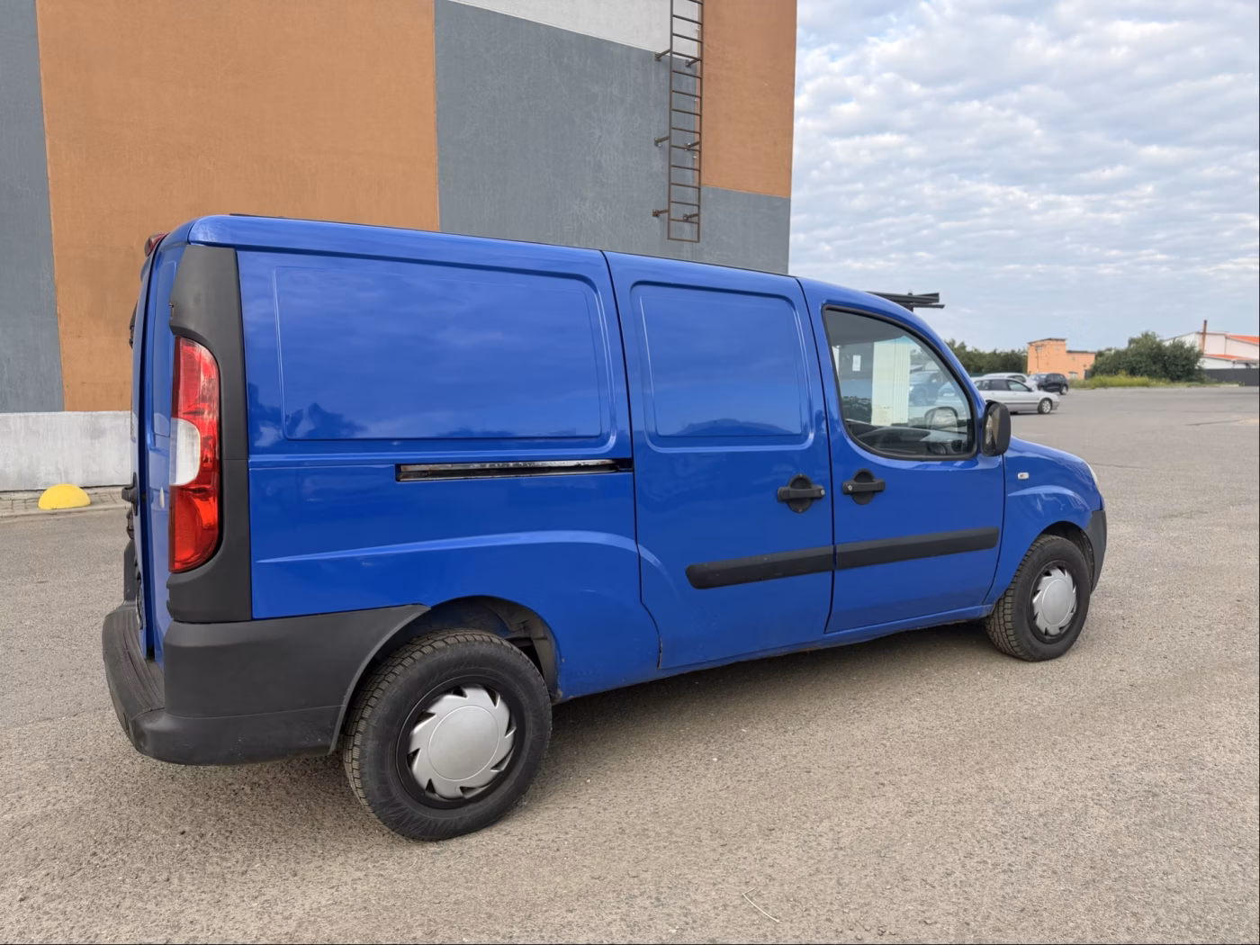 Fiat Doblo фото 5