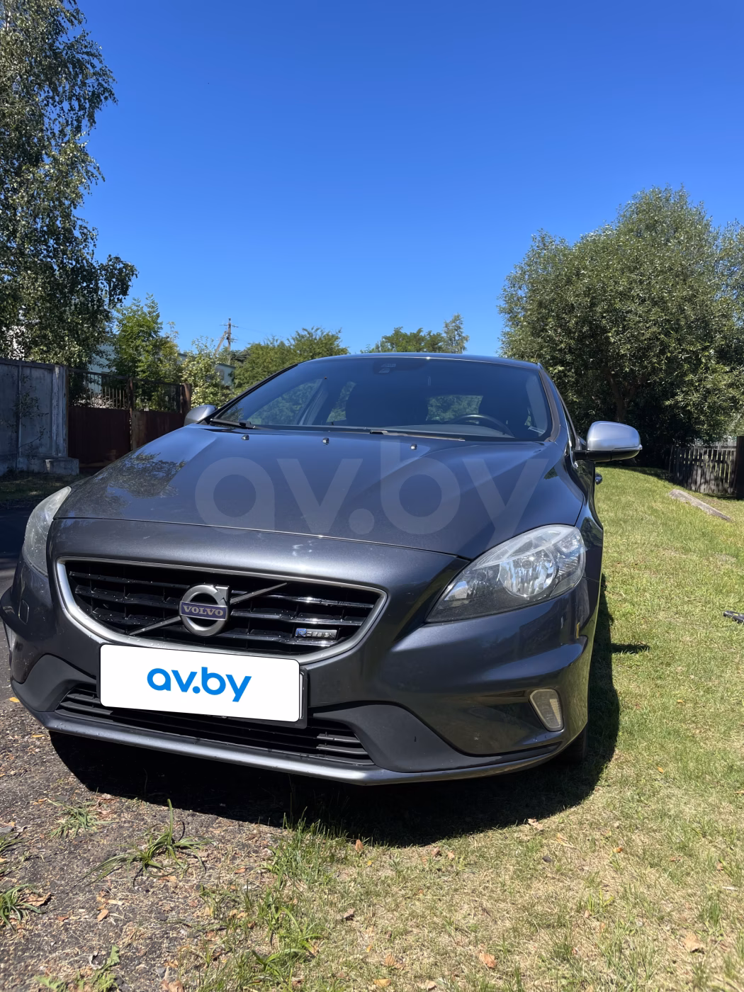 Volvo V40