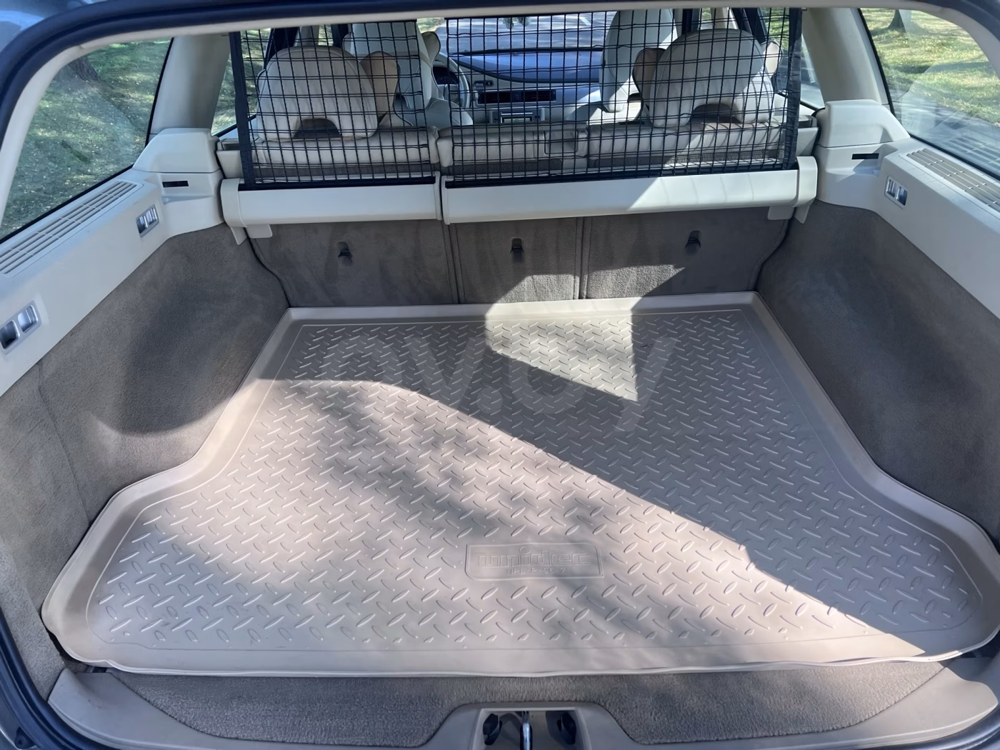 Volvo V70 фото 11