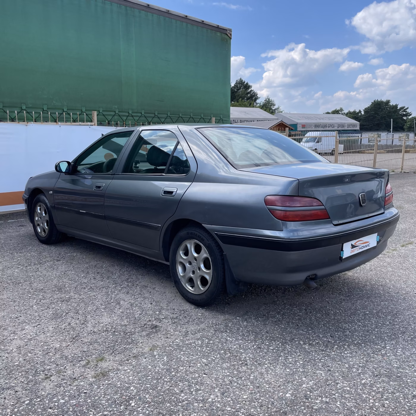 Peugeot 406 фото 6