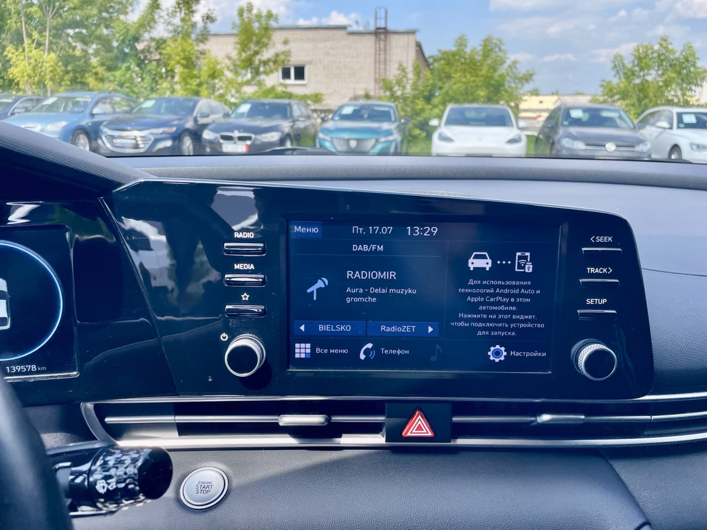 Hyundai Elantra фото 15