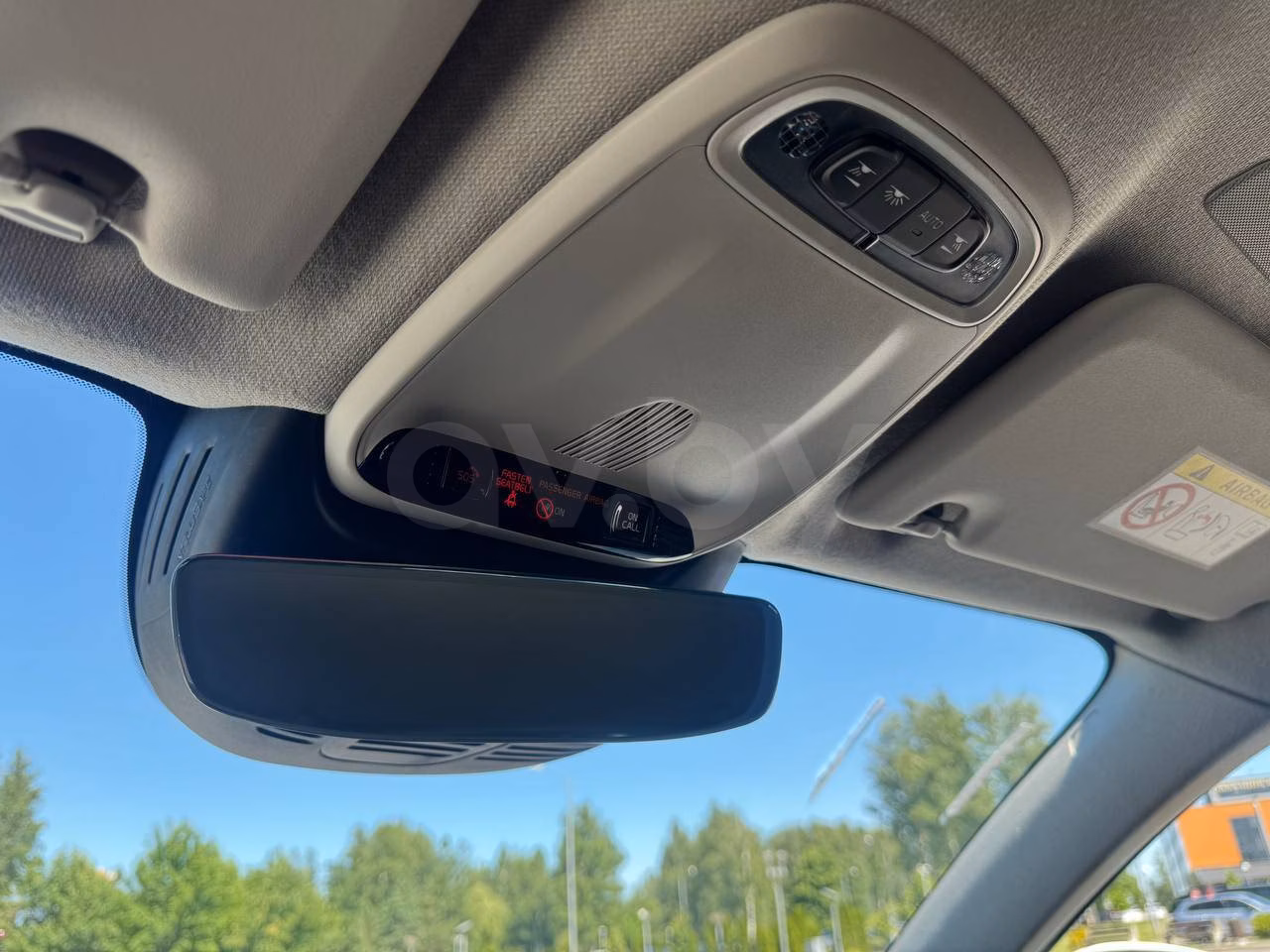 Volvo XC40 фото 12