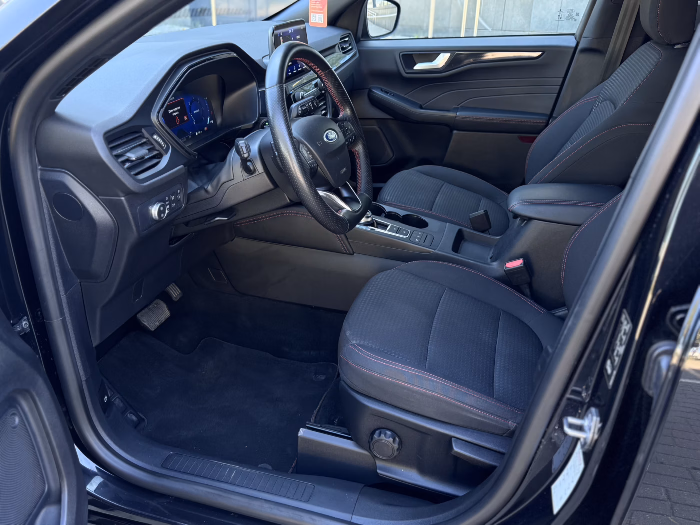 Ford Kuga фото 10