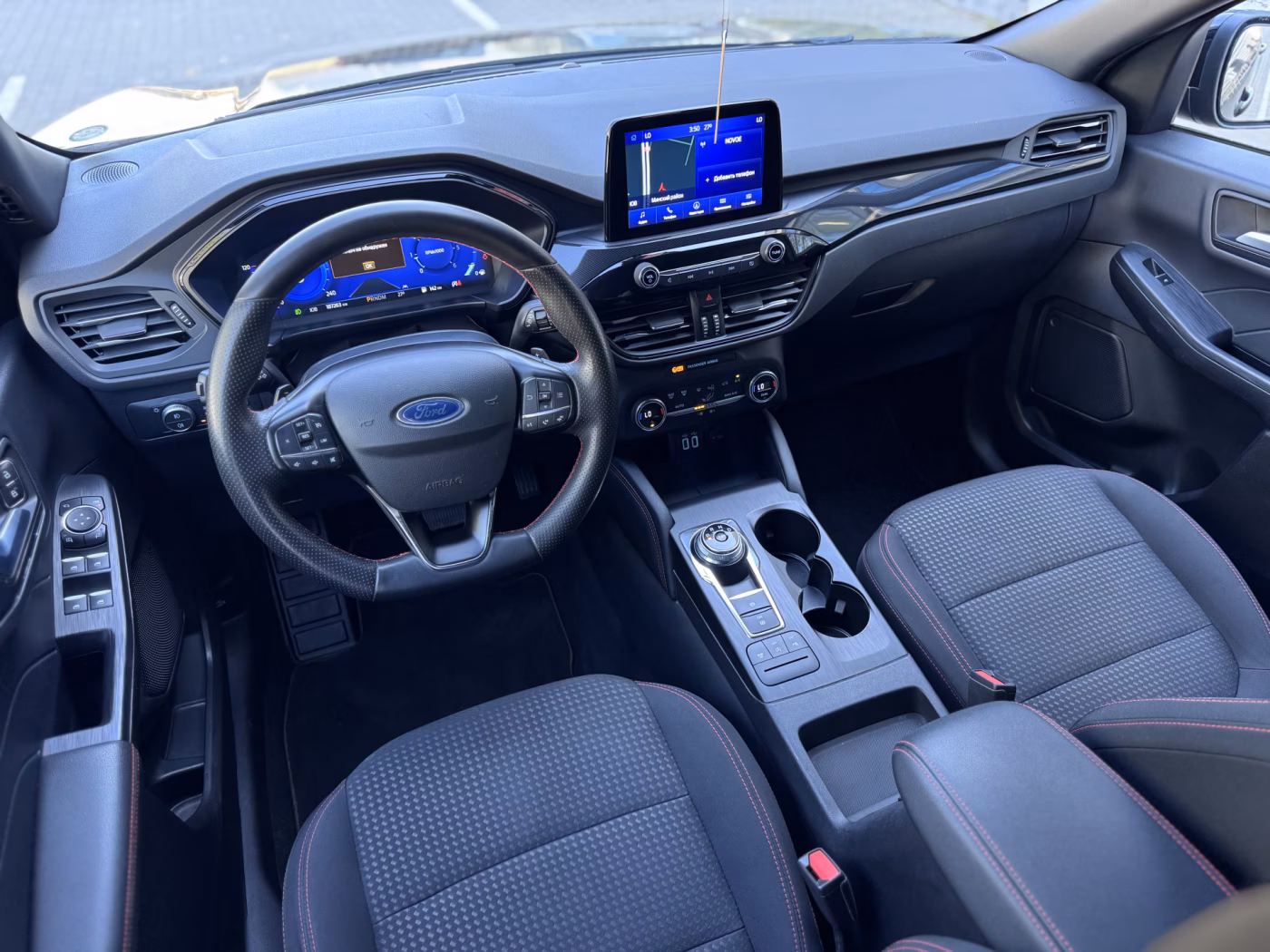 Ford Kuga фото 15