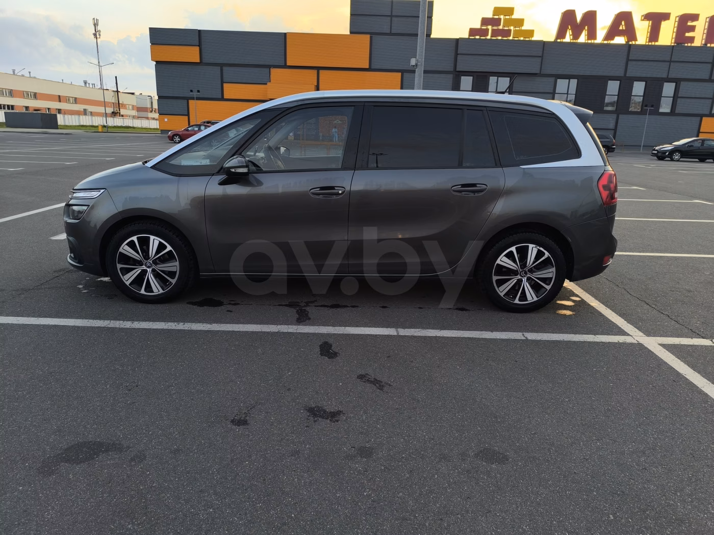 Citroen C4 Grand Spacetourer фото 6