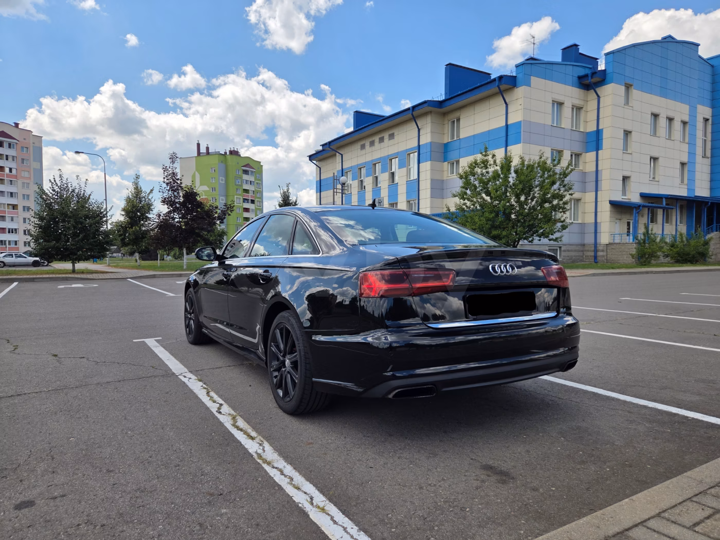 Audi A6 фото 6