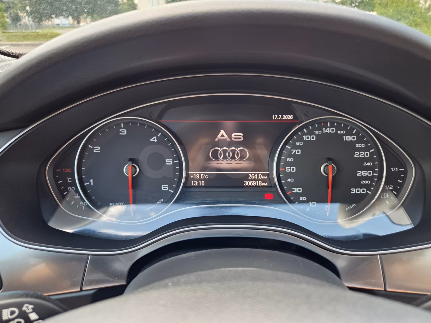 Audi A6 фото 12