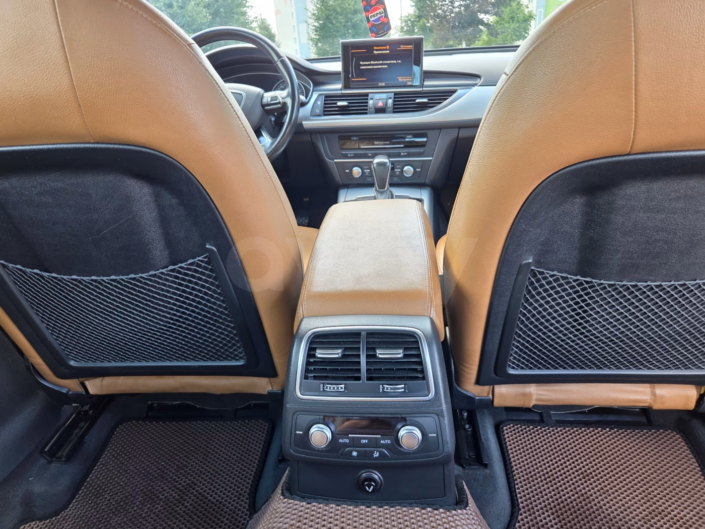 Audi A6 фото 14