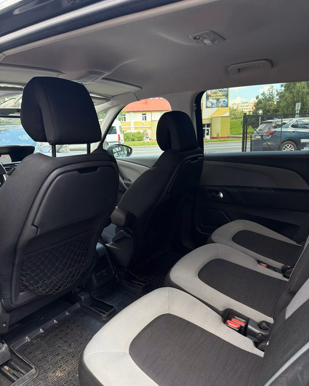 Citroen C4 Grand Picasso фото 12