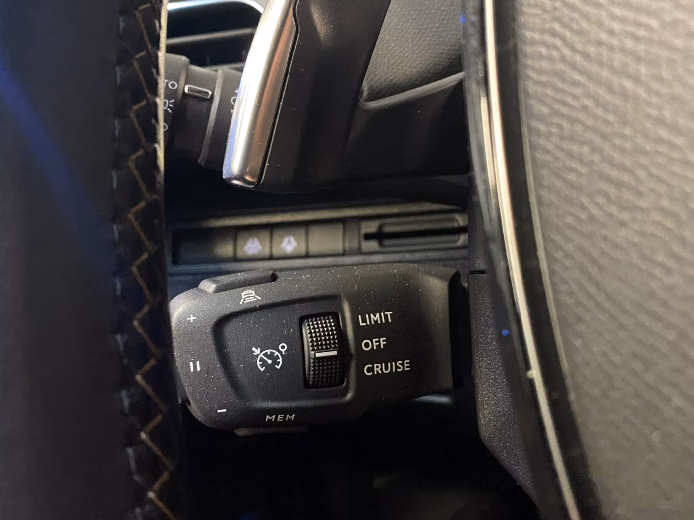 Peugeot 3008 фото 10