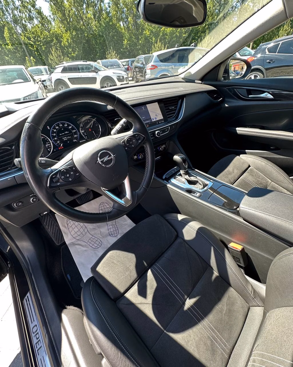 Opel Insignia фото 7