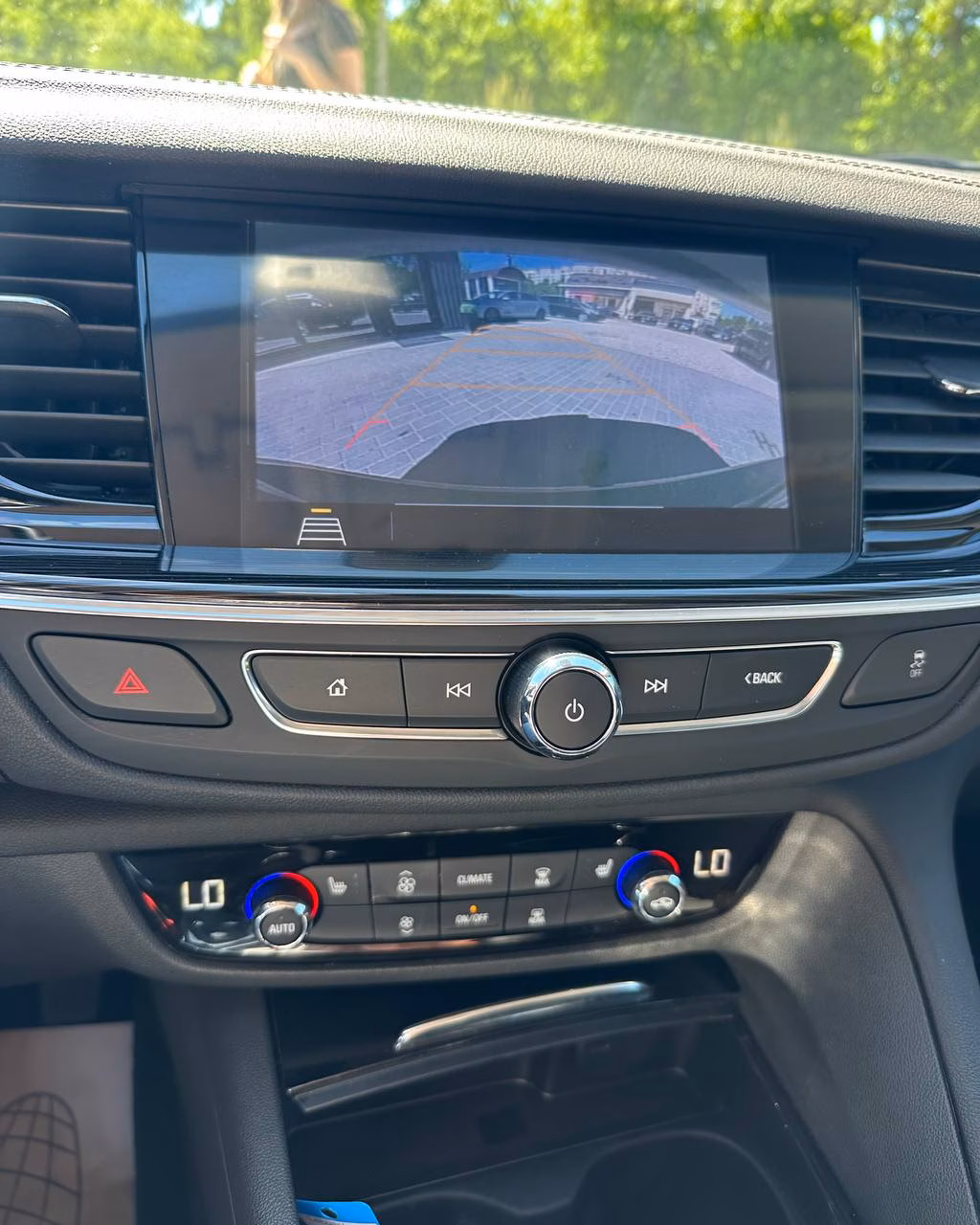 Opel Insignia фото 10