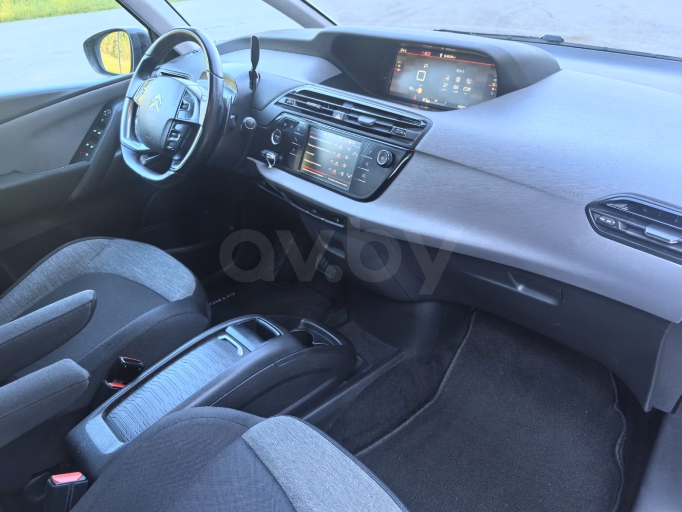 Citroen C4 Grand Spacetourer фото 10