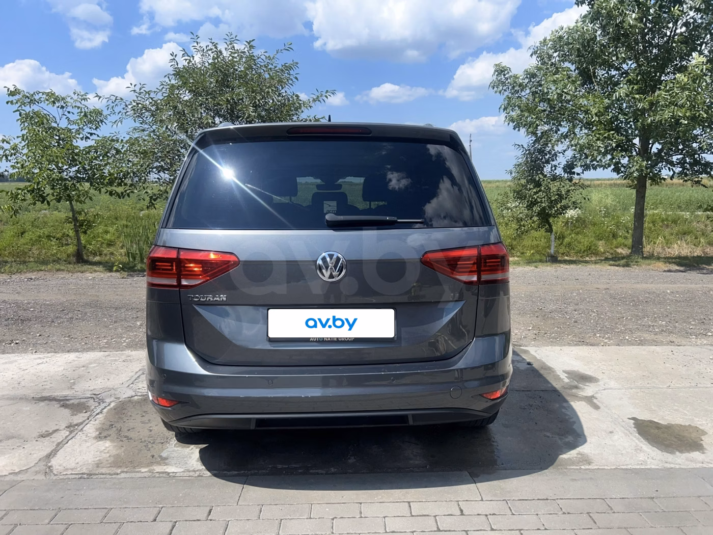 Volkswagen Touran фото 7