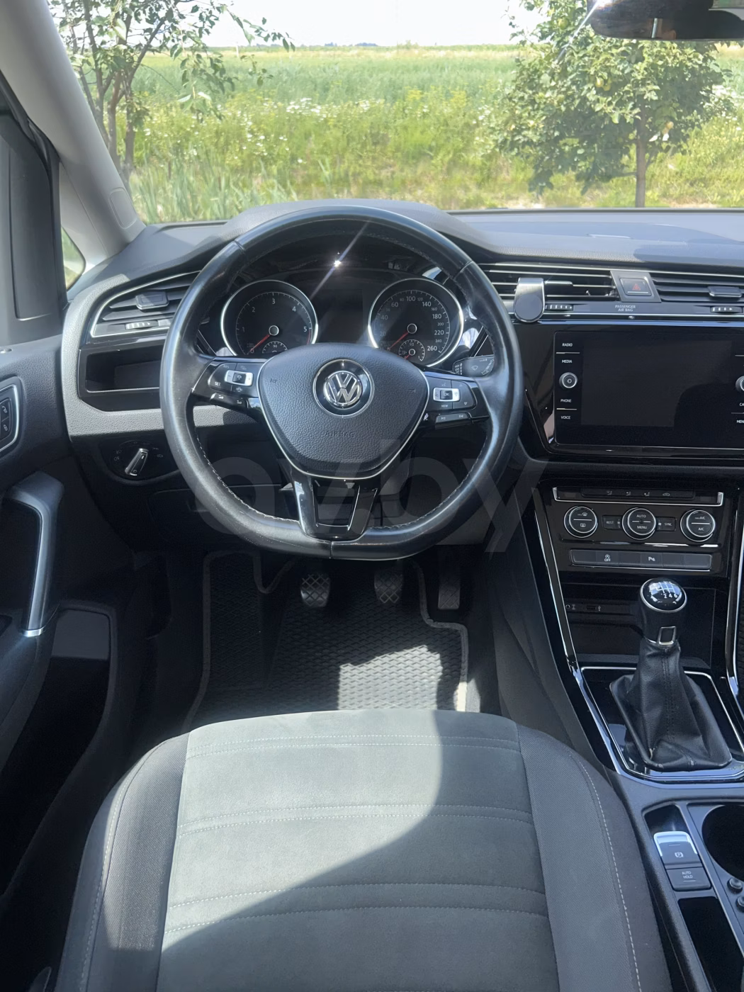Volkswagen Touran фото 13