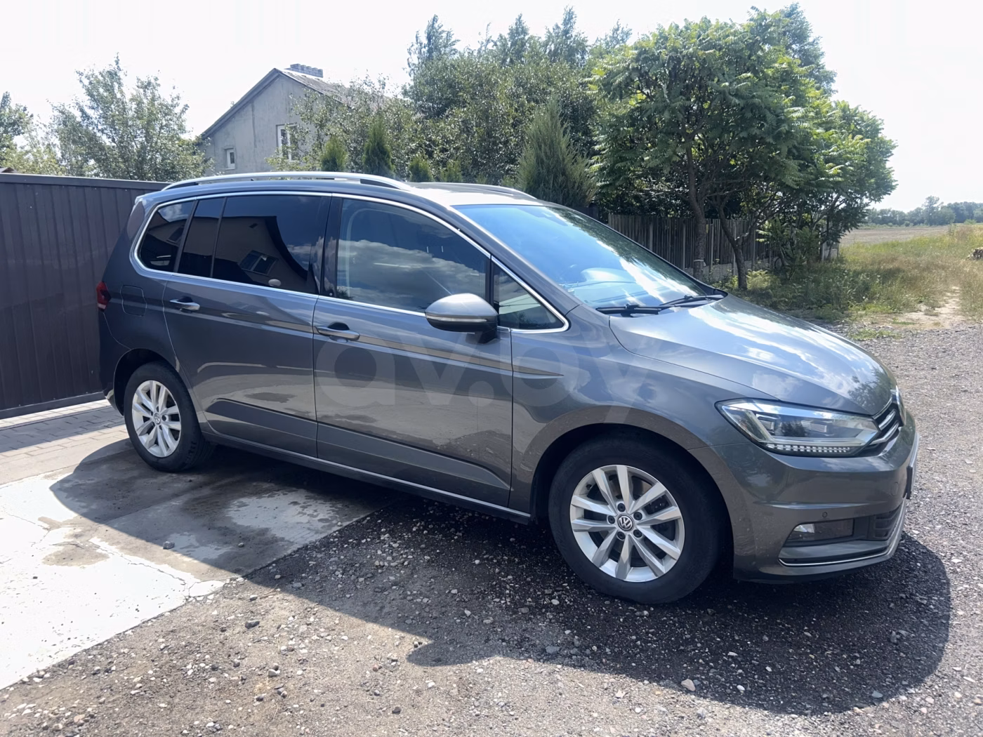 Volkswagen Touran фото 10