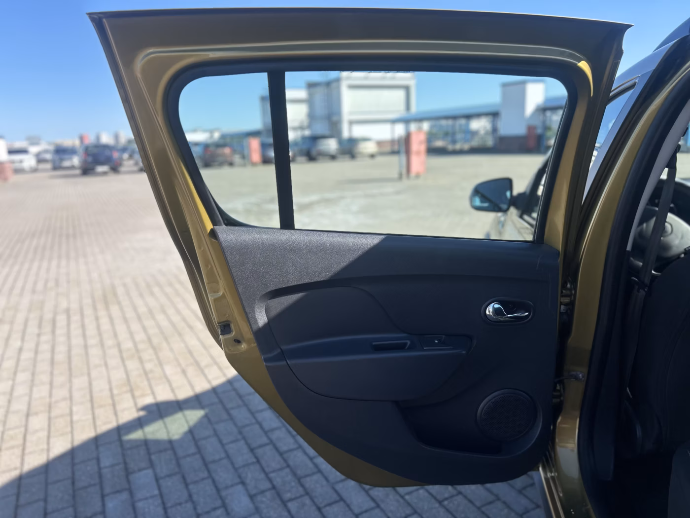 Renault Sandero Stepway фото 10