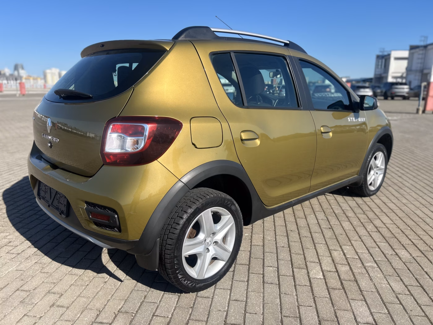 Renault Sandero Stepway фото 3