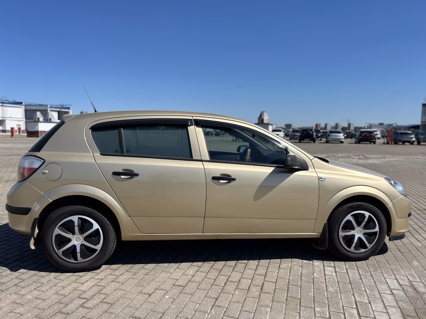 Opel Astra фото 6