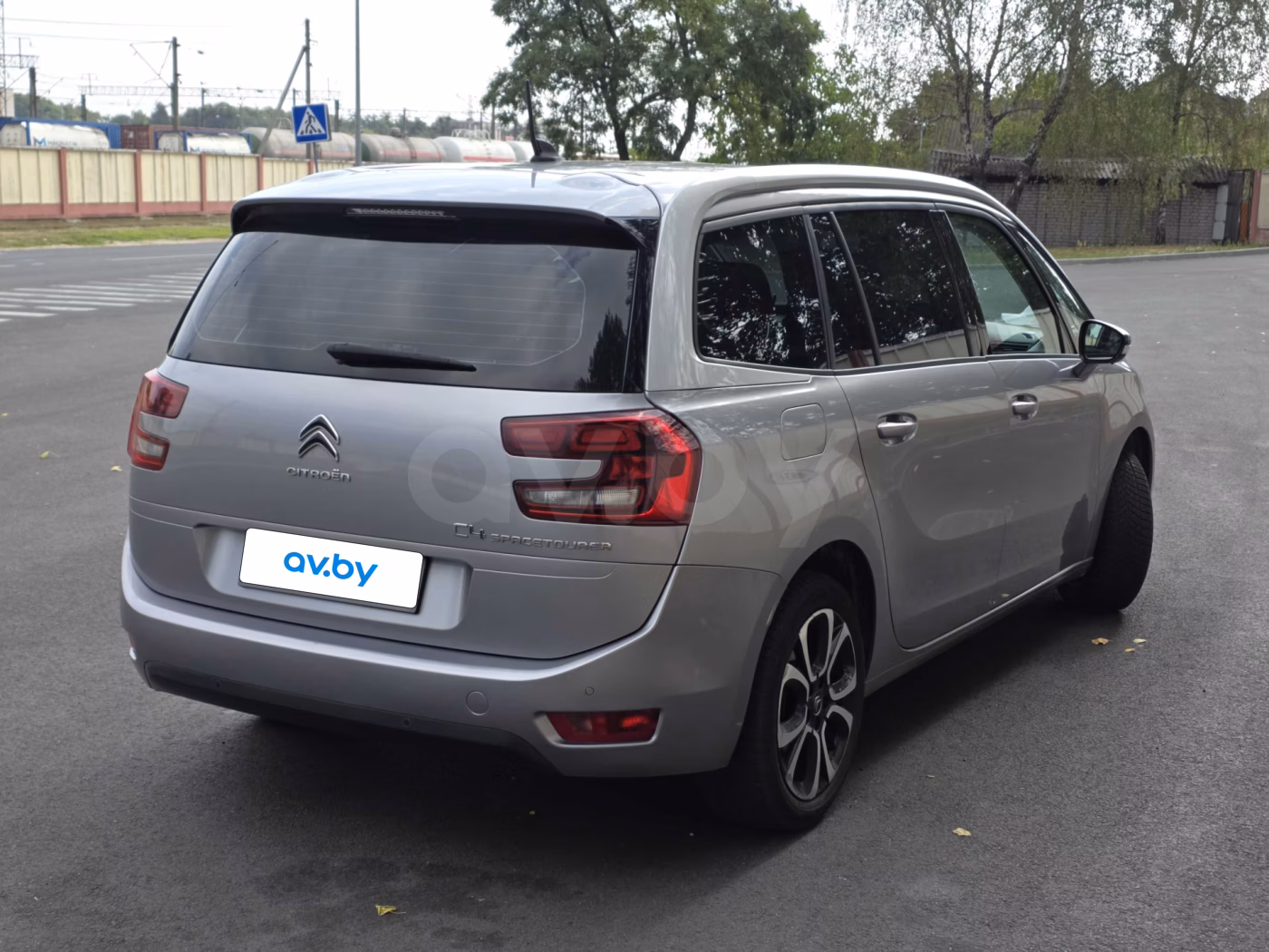 Citroen C4 Grand Spacetourer фото 6