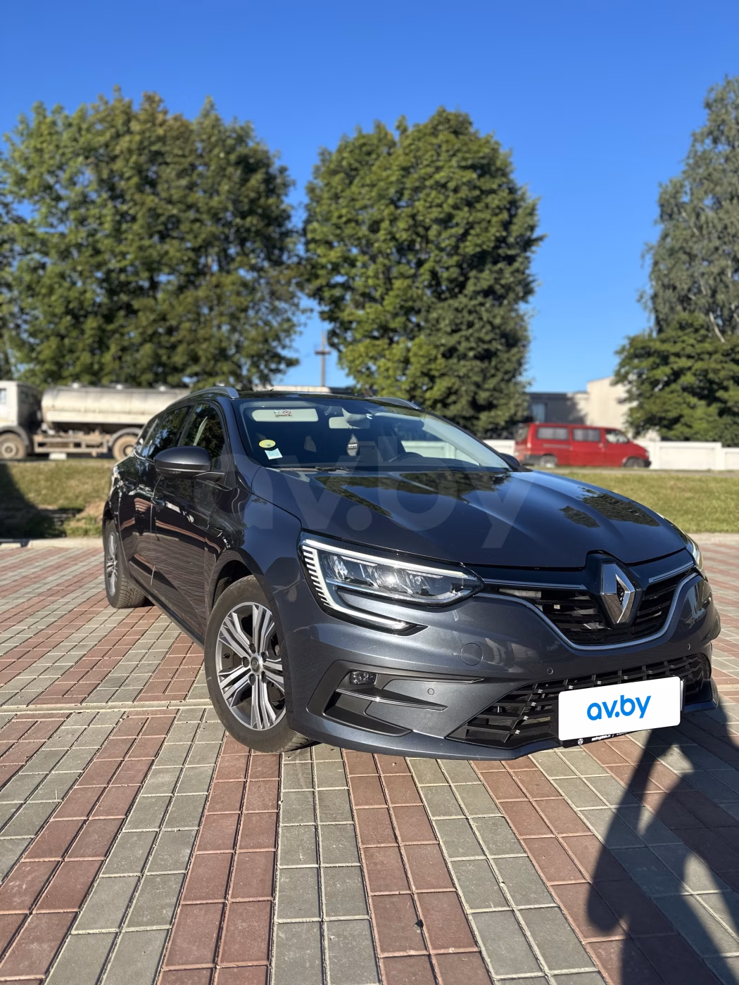Renault Megane фото 3