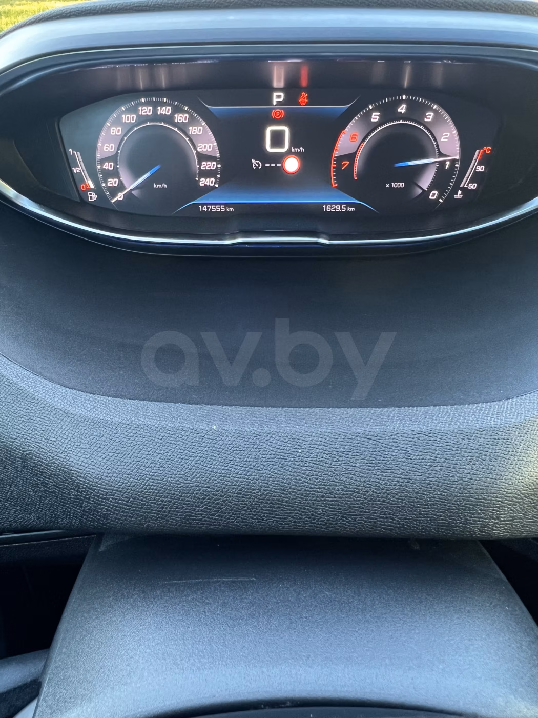 Peugeot 5008 фото 8