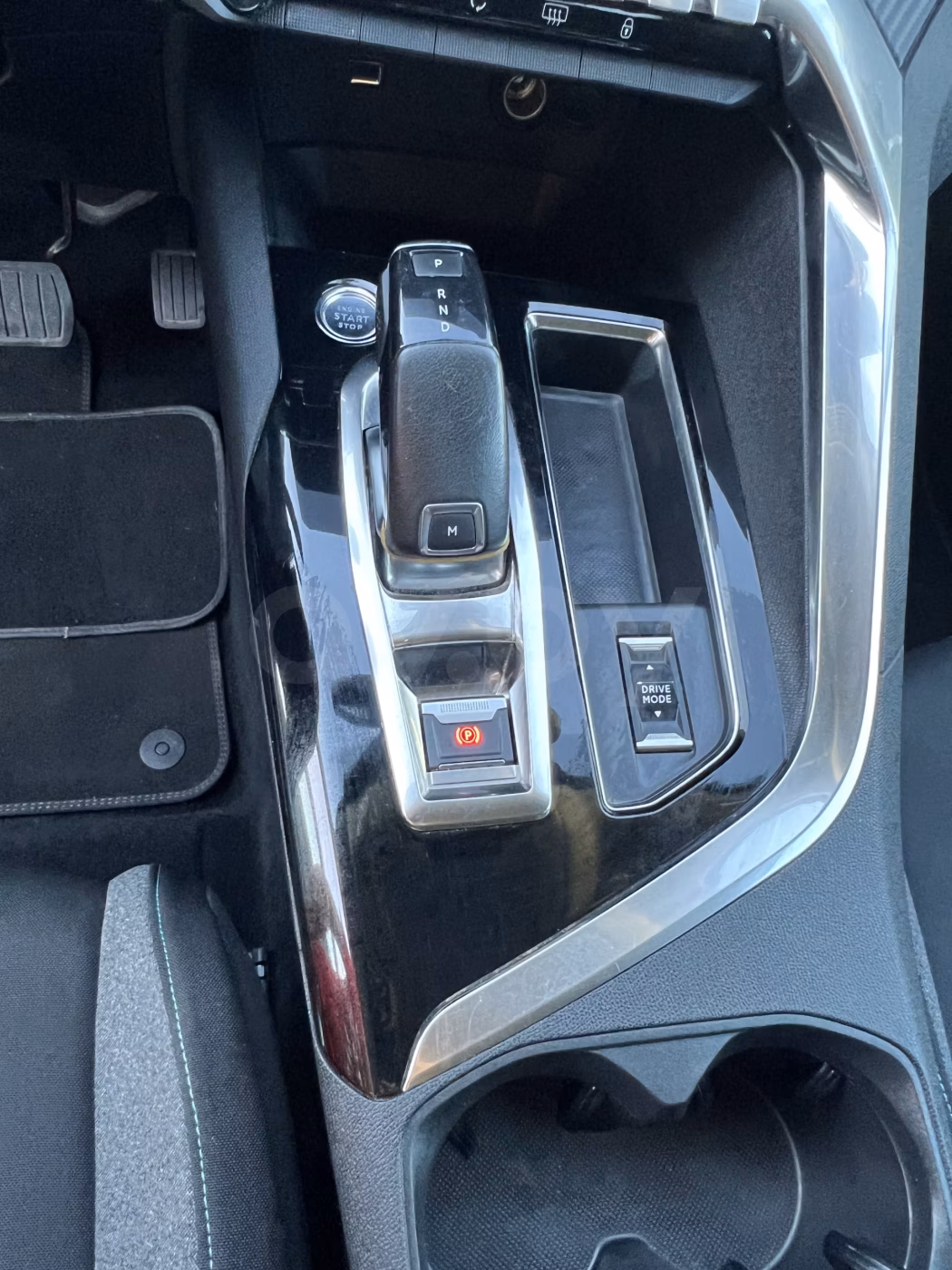 Peugeot 5008 фото 24