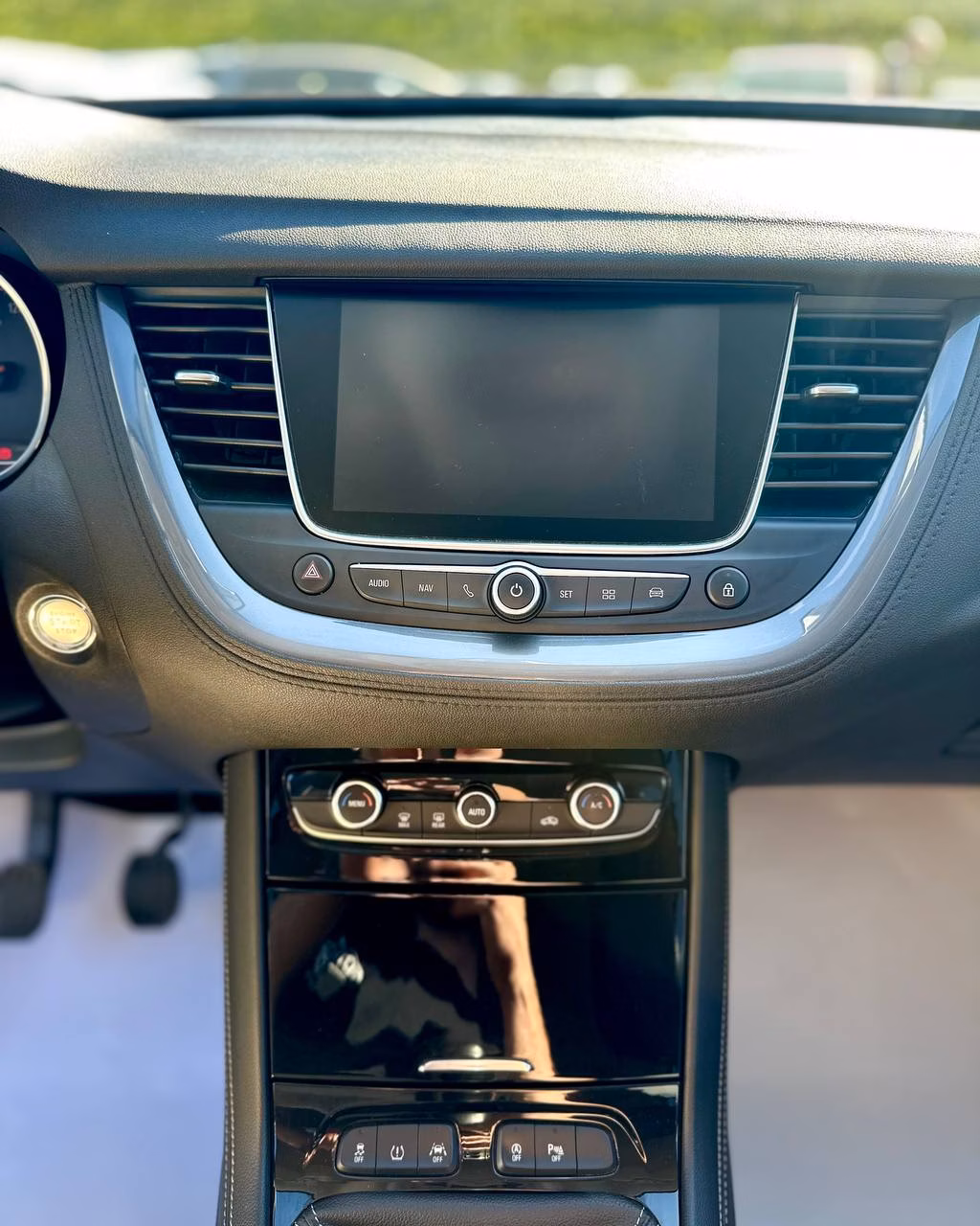 Opel Grandland X фото 14