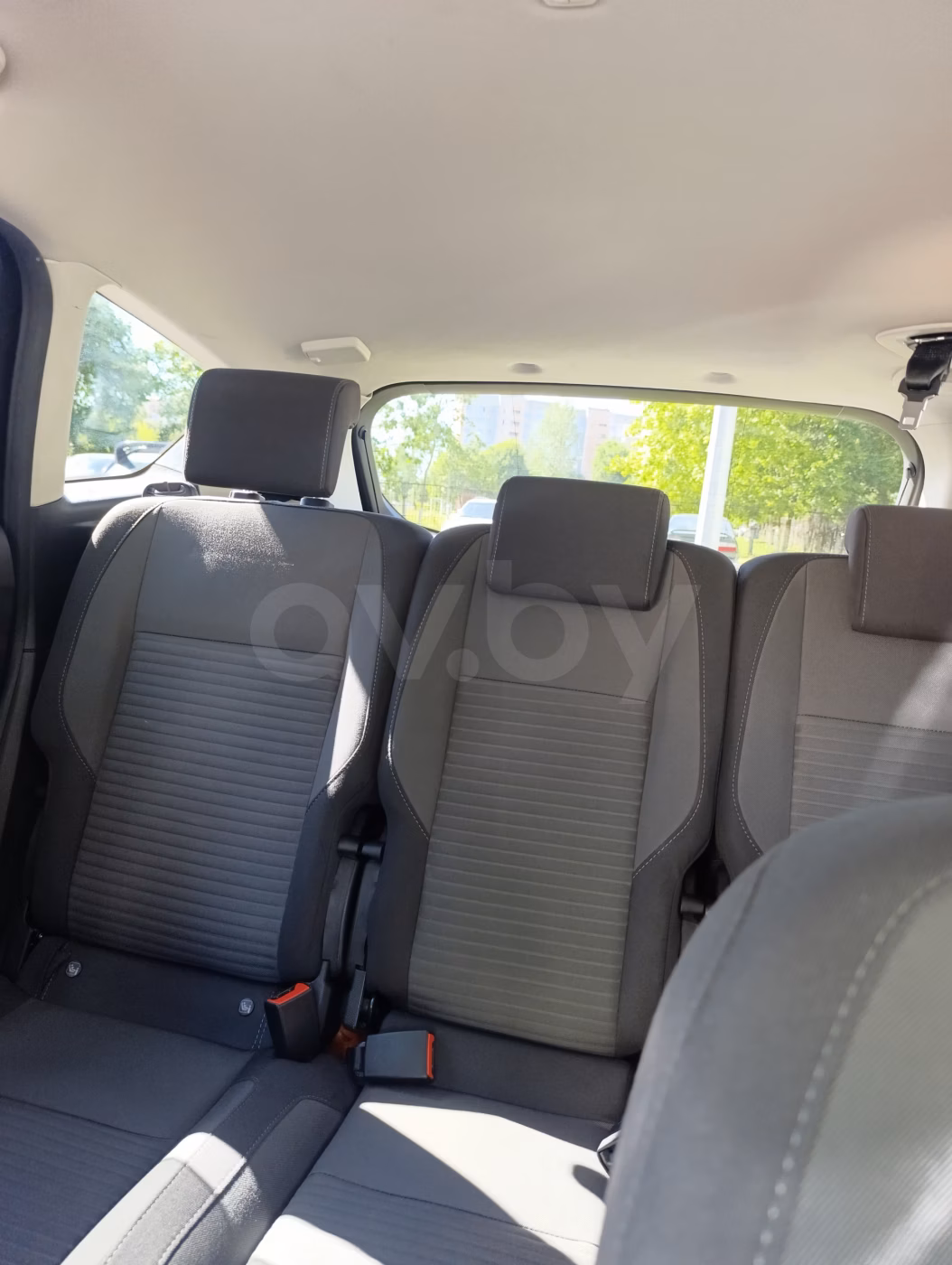 Ford C-MAX фото 17