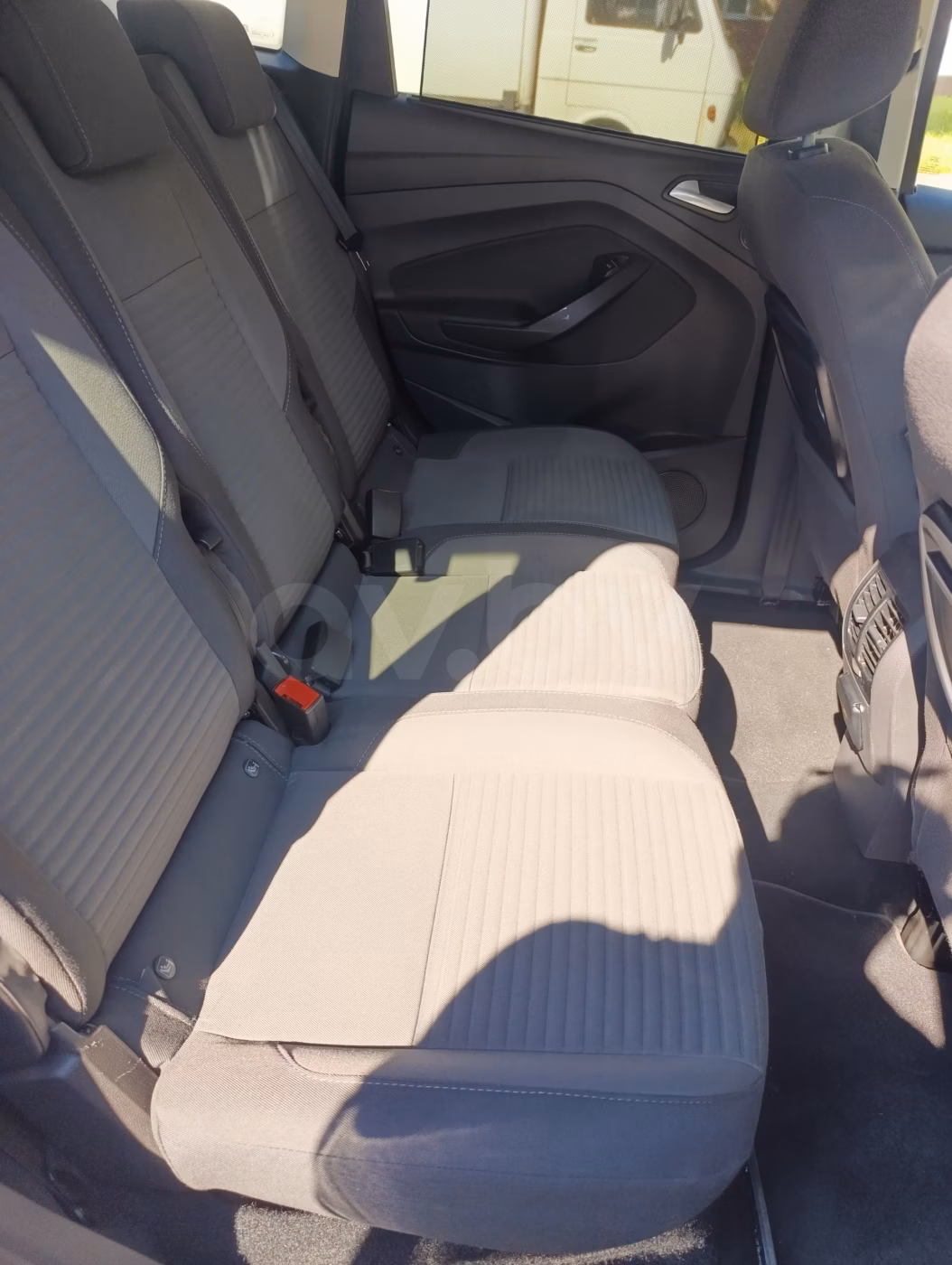 Ford C-MAX фото 13