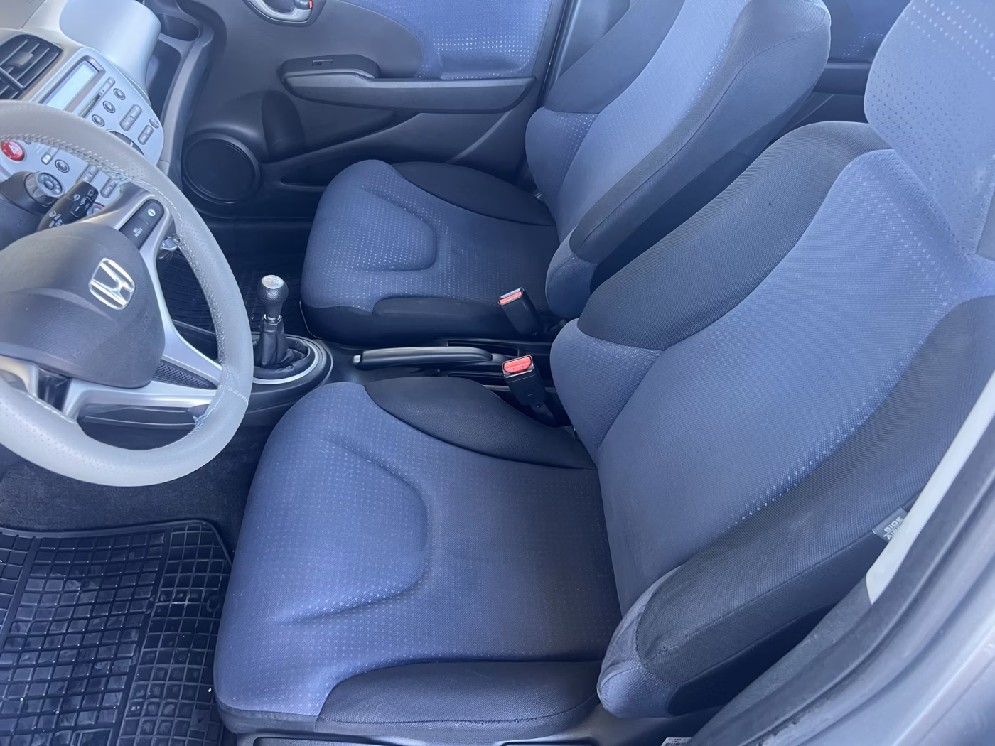 Honda Jazz фото 10