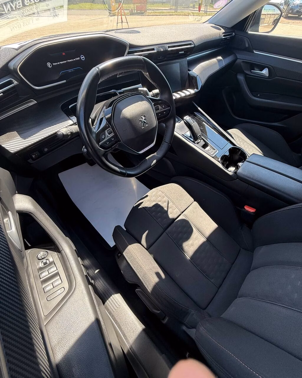 Peugeot 508 фото 9