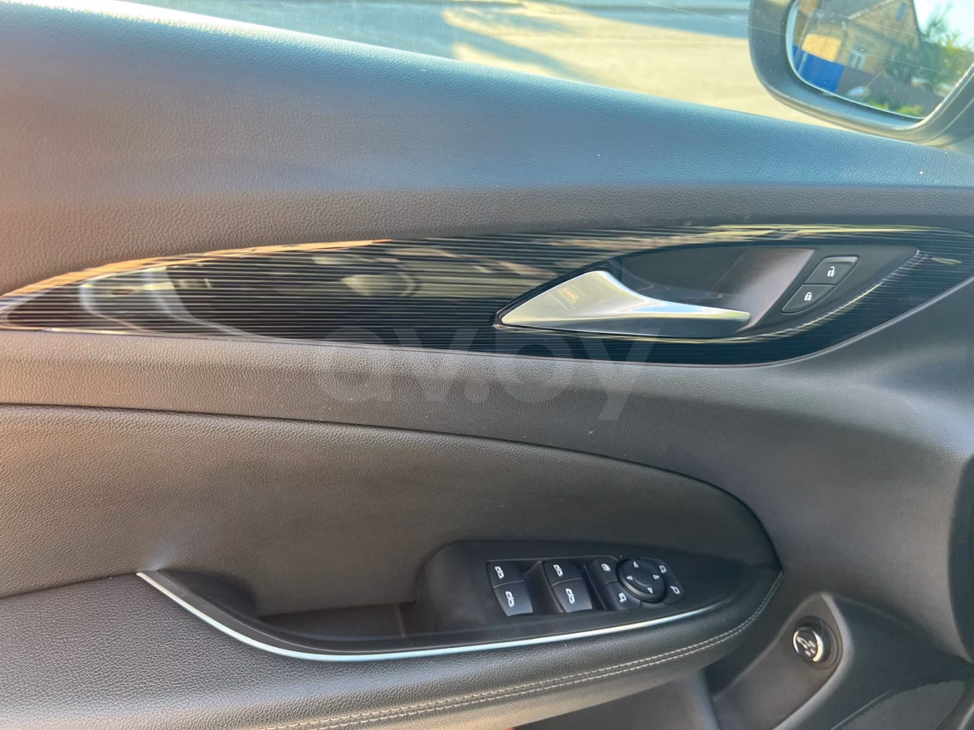 Opel Insignia фото 4
