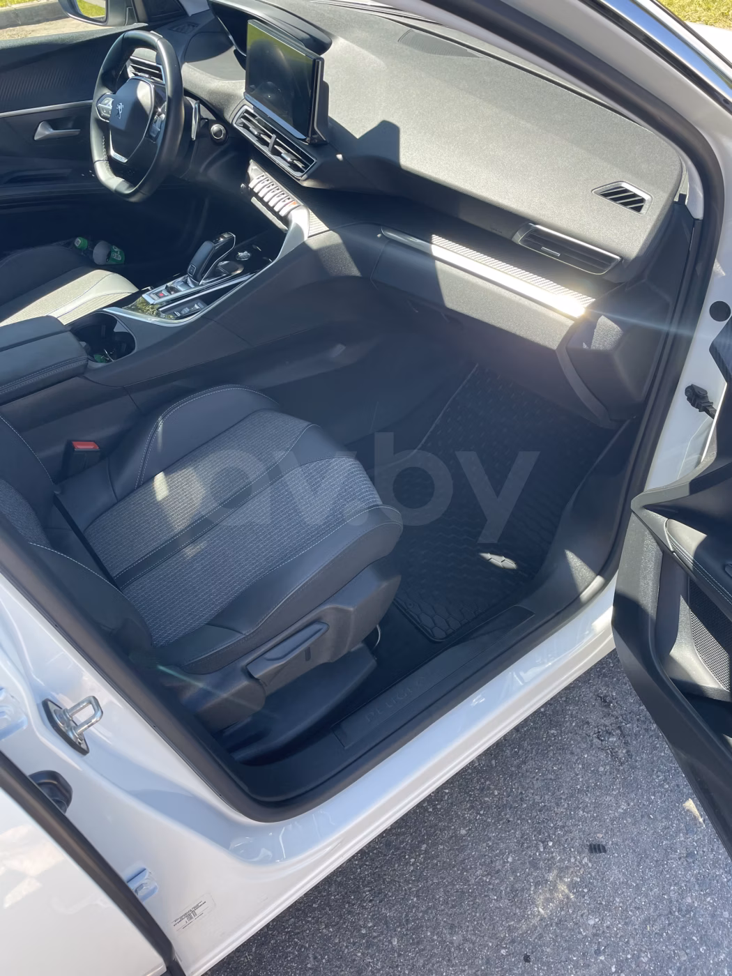 Peugeot 3008 фото 13