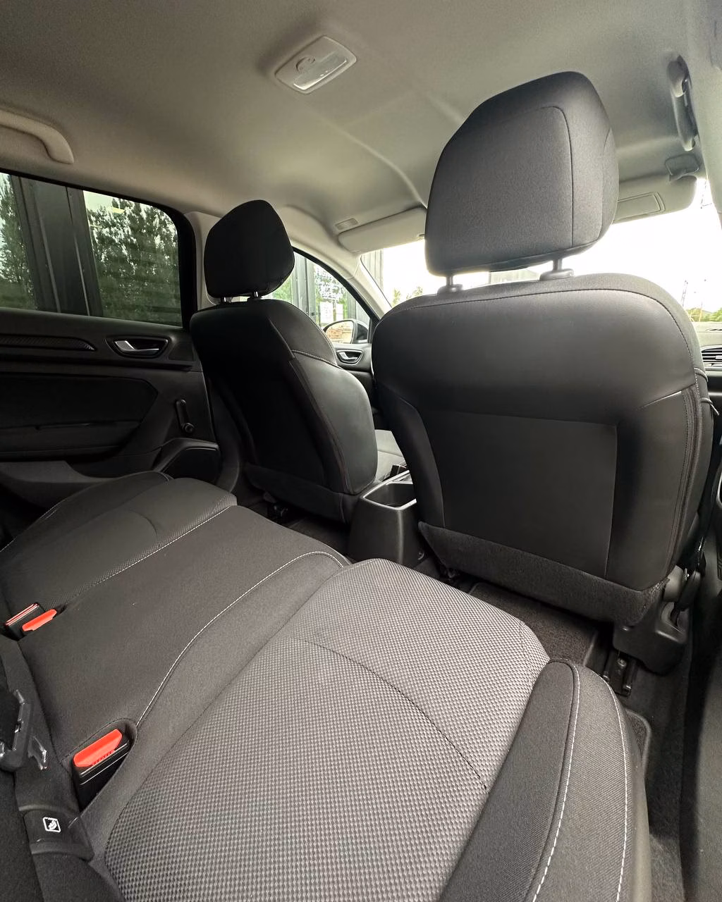 Renault Megane фото 12