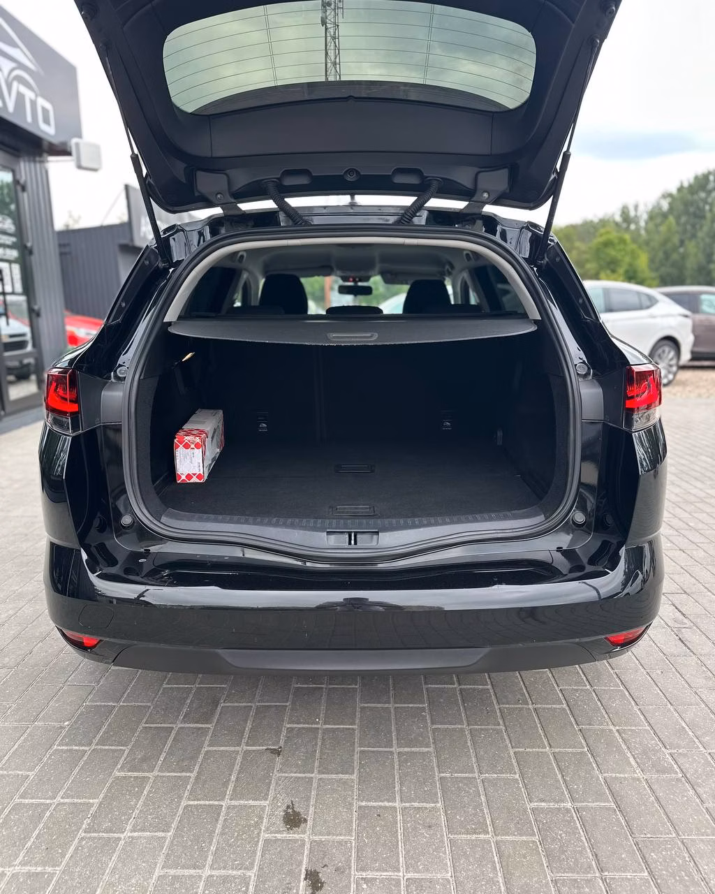 Renault Megane фото 14