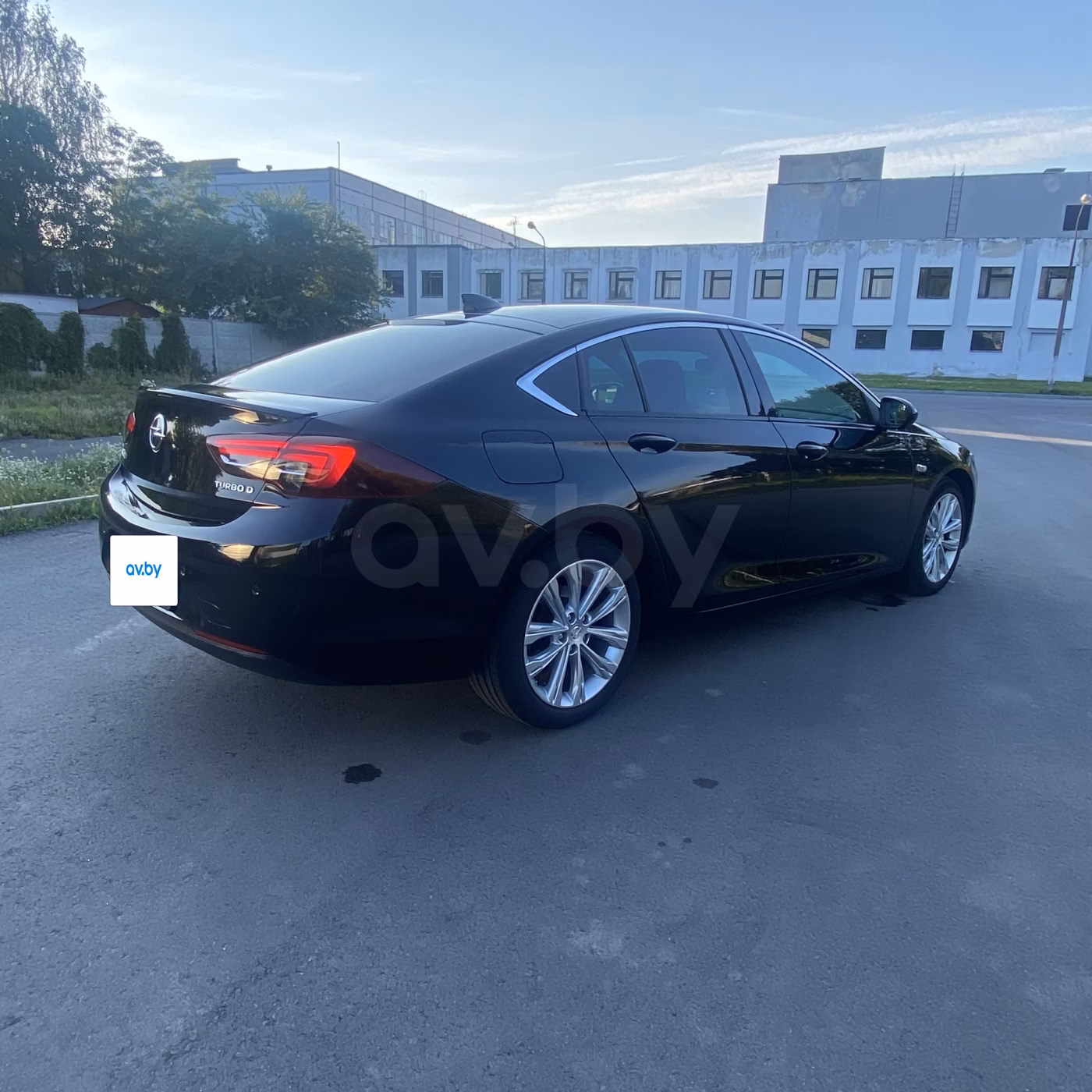Opel Insignia фото 2