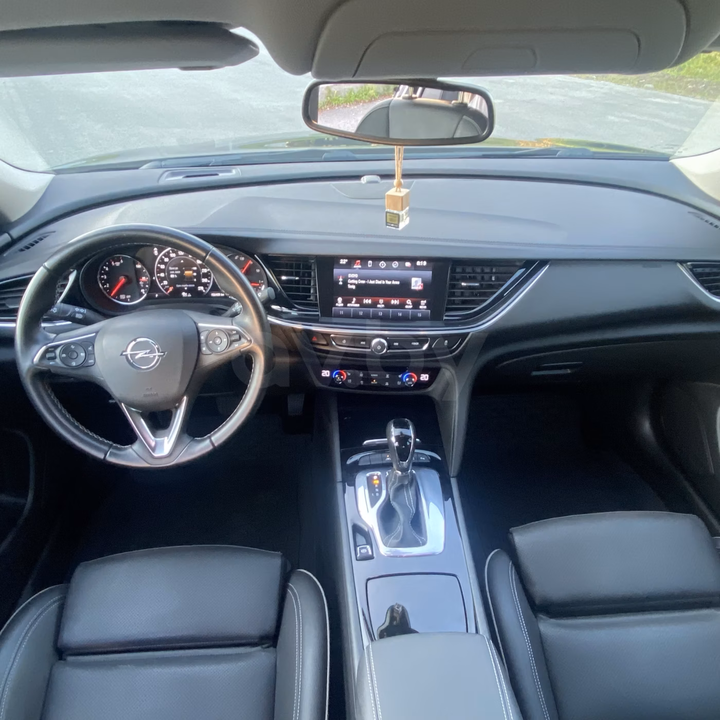 Opel Insignia фото 13