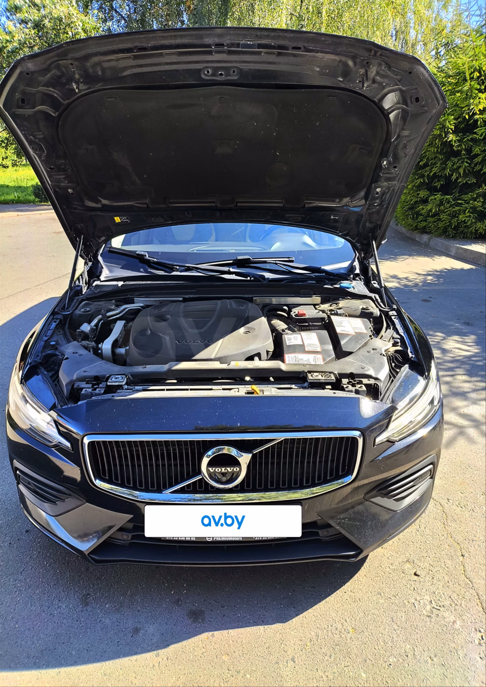 Volvo V60 фото 8