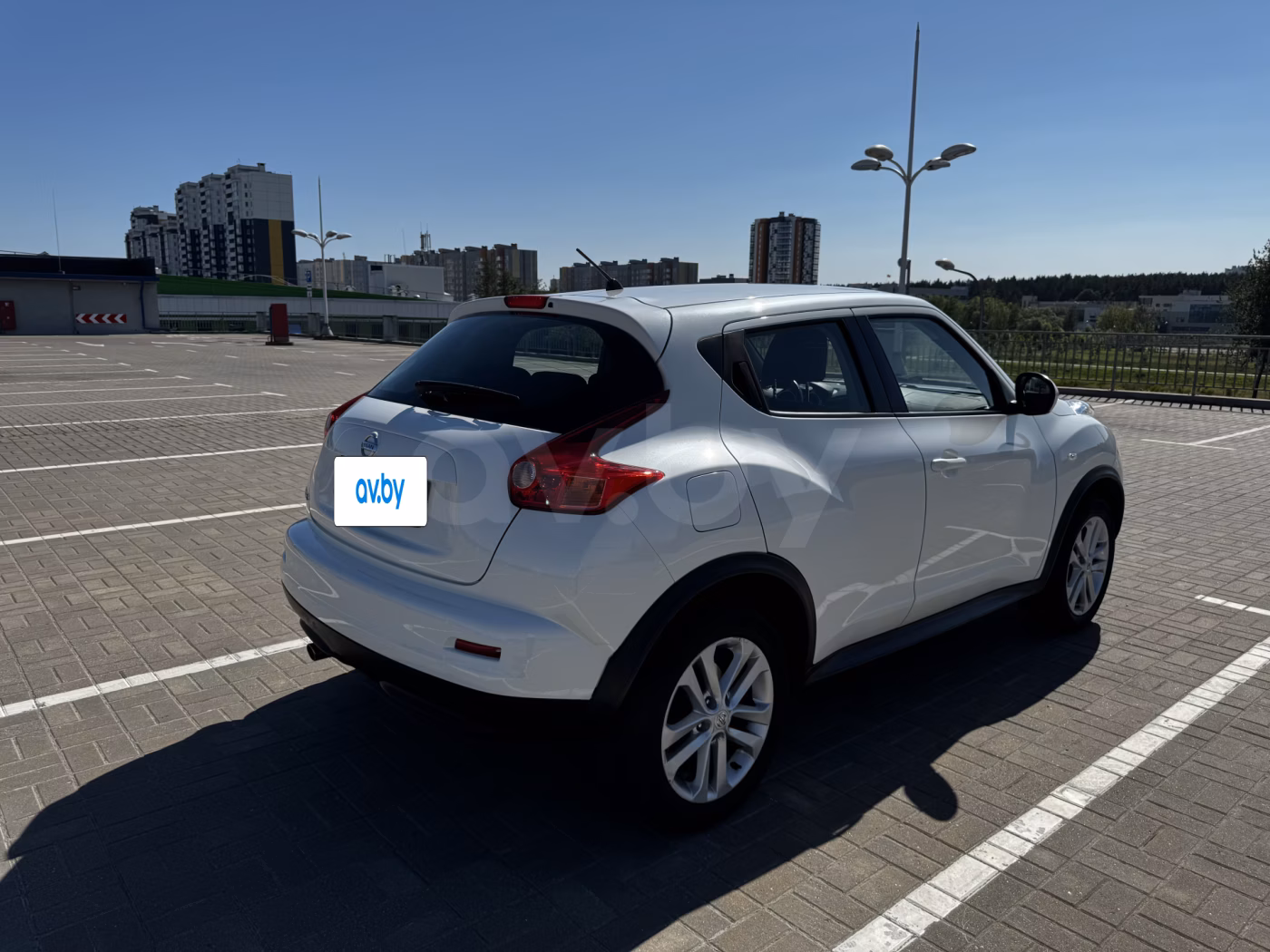 Nissan Juke фото 9