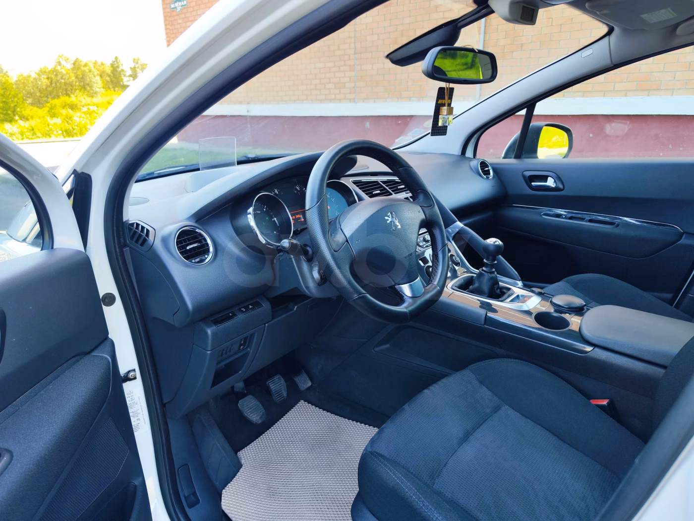 Peugeot 3008 фото 13