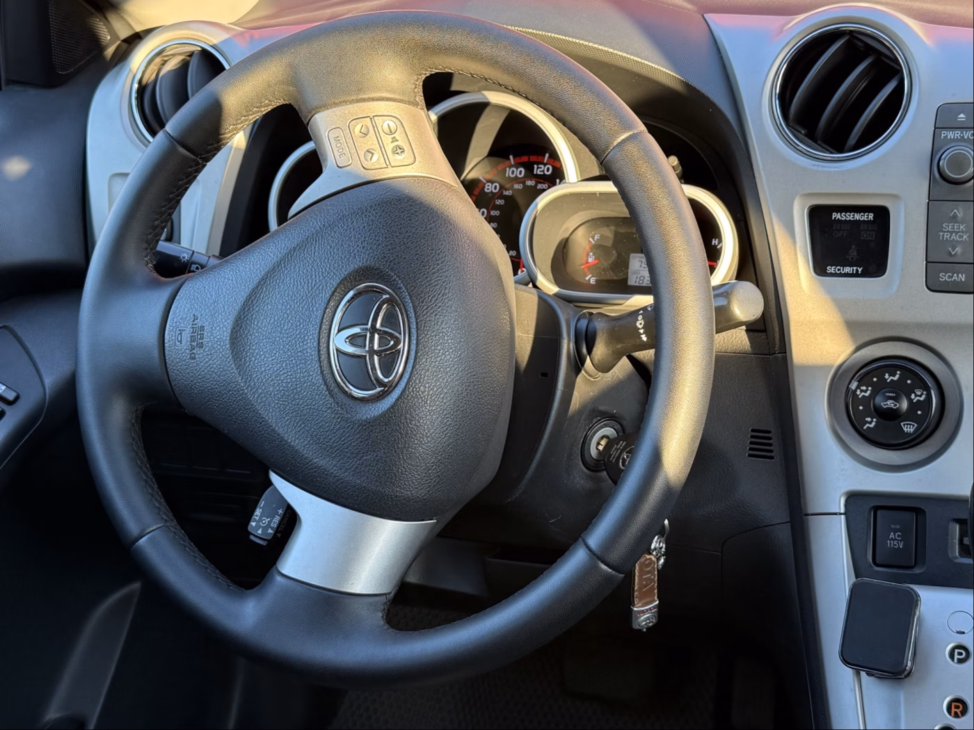 Toyota Matrix фото 12