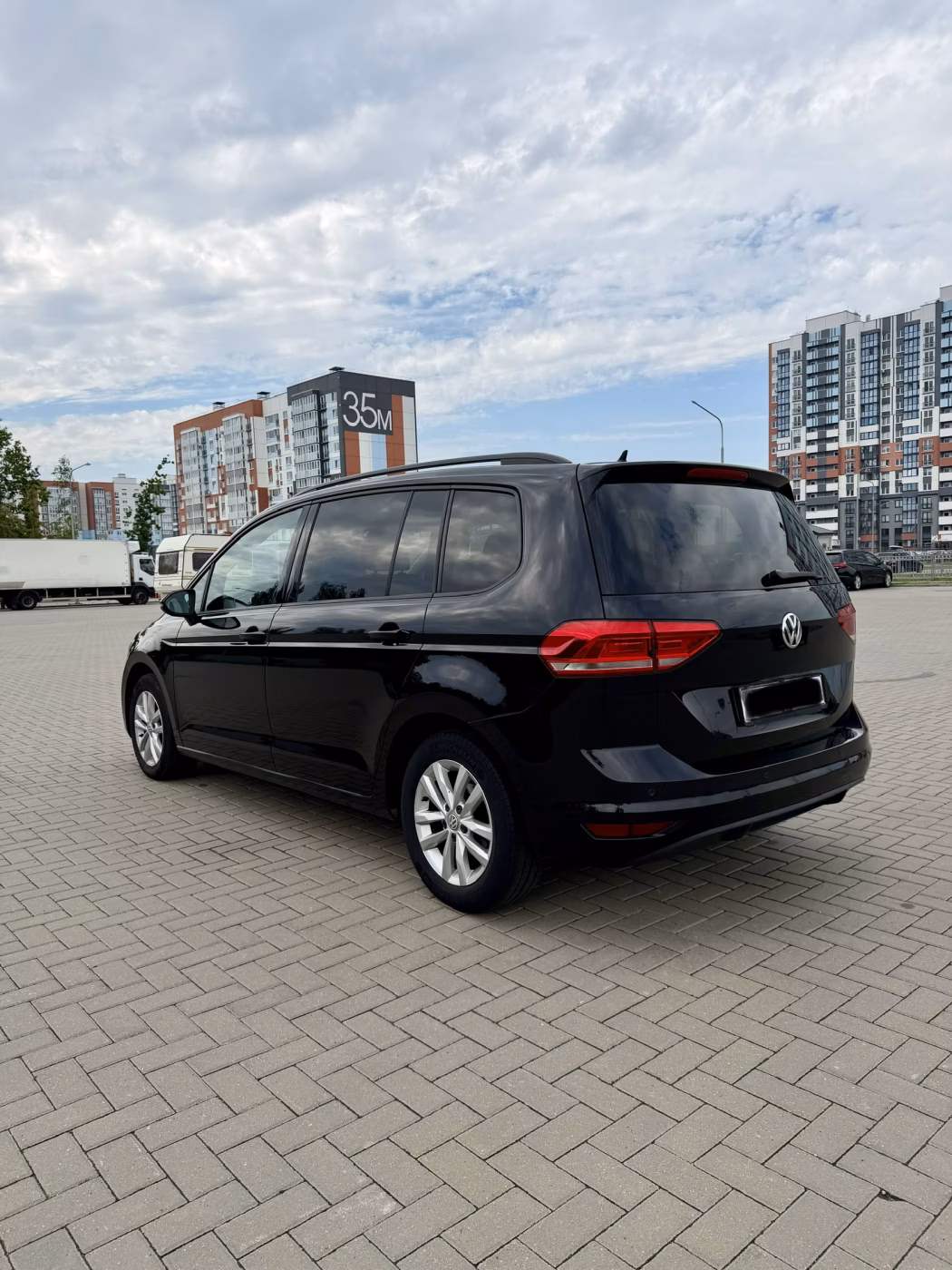 Volkswagen Touran фото 6